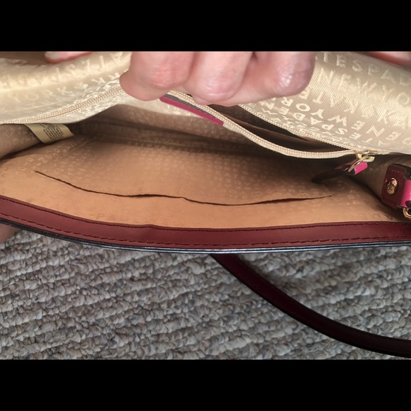 •Kate Spade • Burgandy-Wine coloured crossbody • - Picture 13 of 13